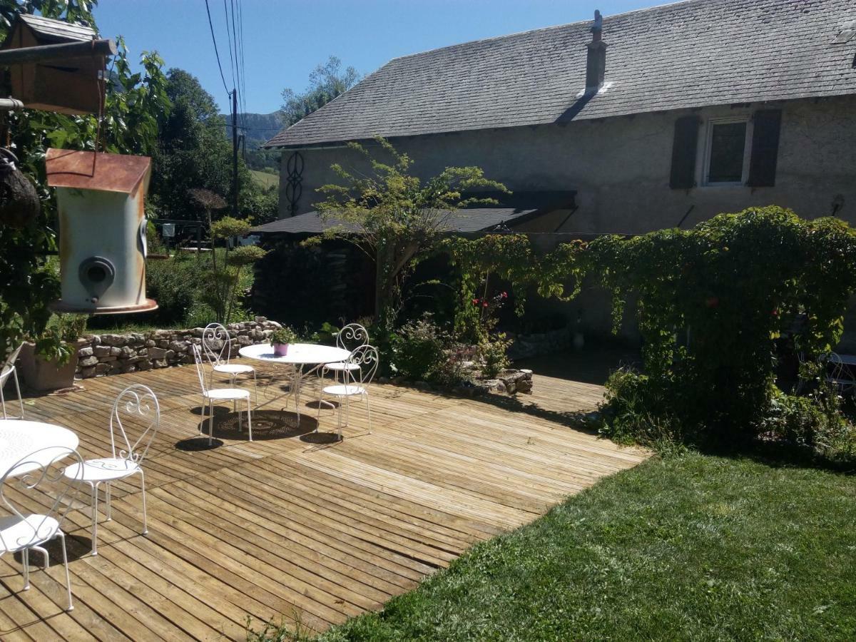 Le Colombier Bed & Breakfast Glandage Exterior photo